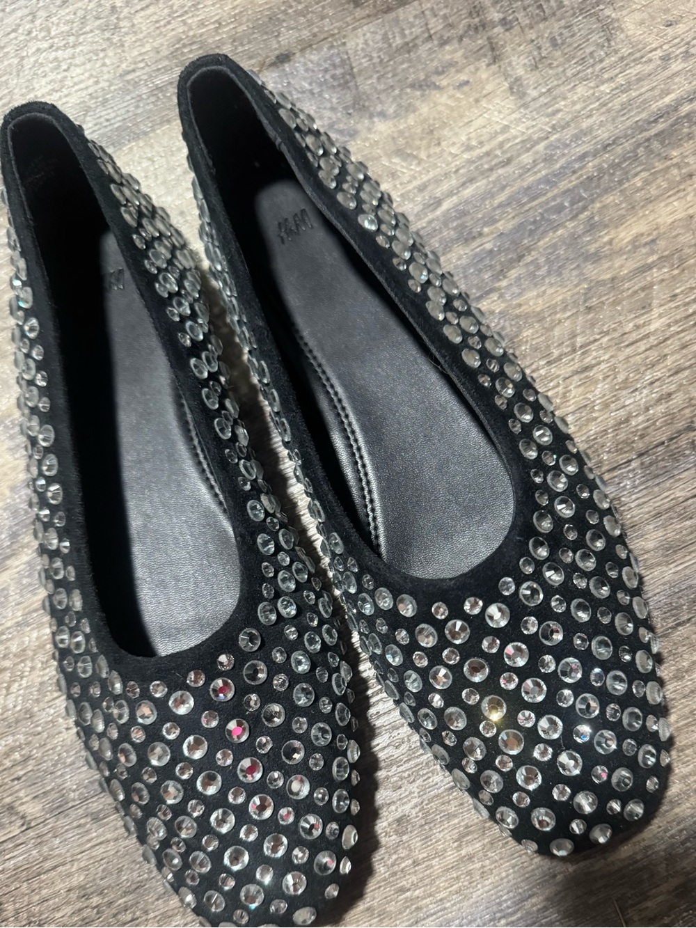 H&M Black Crystal-Embellished Women’s Ballet Flats